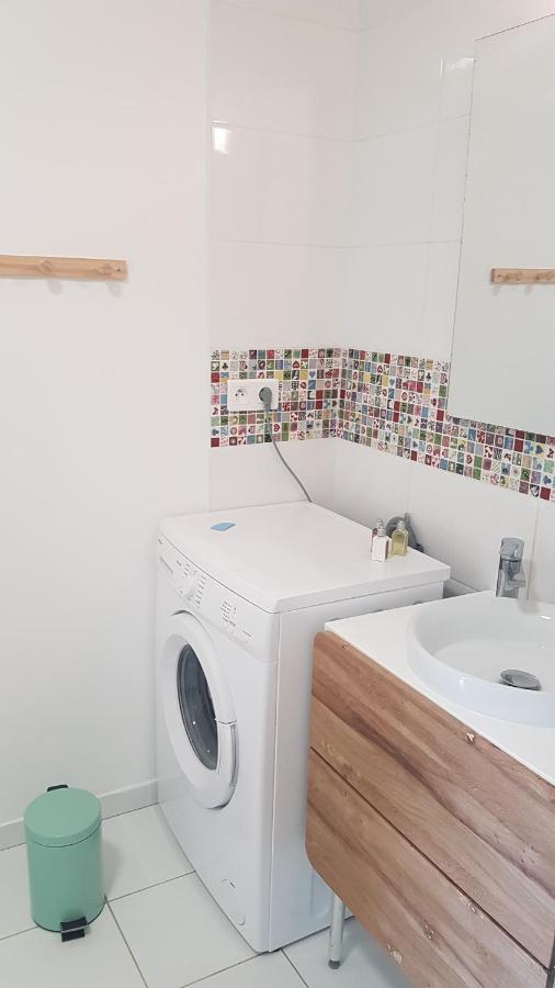 Charmant Logement A La Campagne Gazaupouy Extérieur photo
